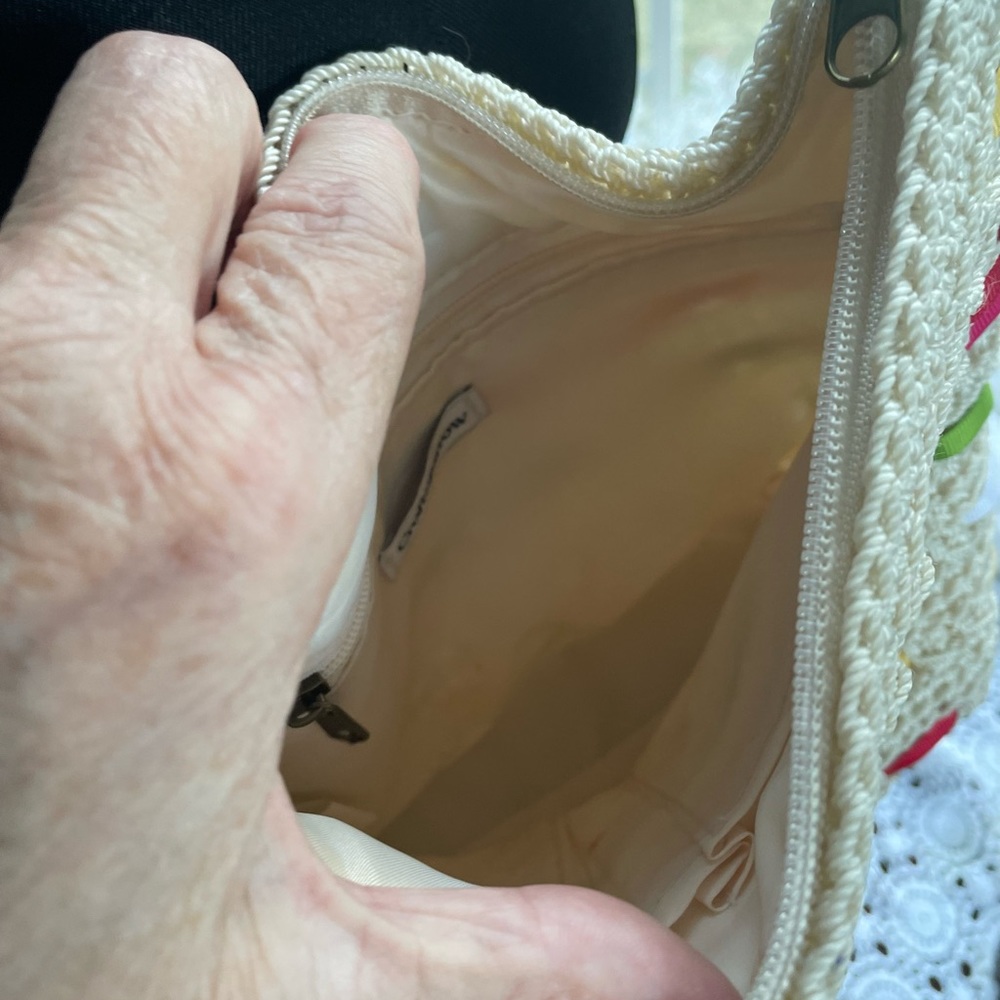 Craft and Barrow macramé crossbody off white with woven colorful summer ribbons - Picture 7 of 11
